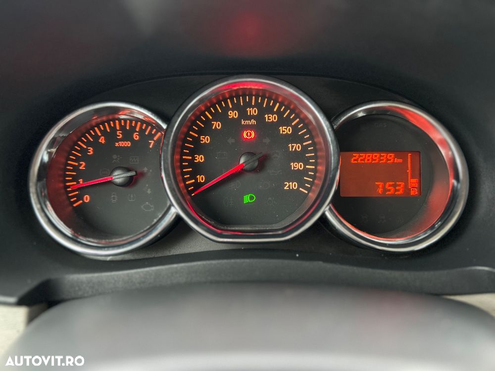 Dacia Lodgy 1.5 dCi 109 CP Laureate - 10