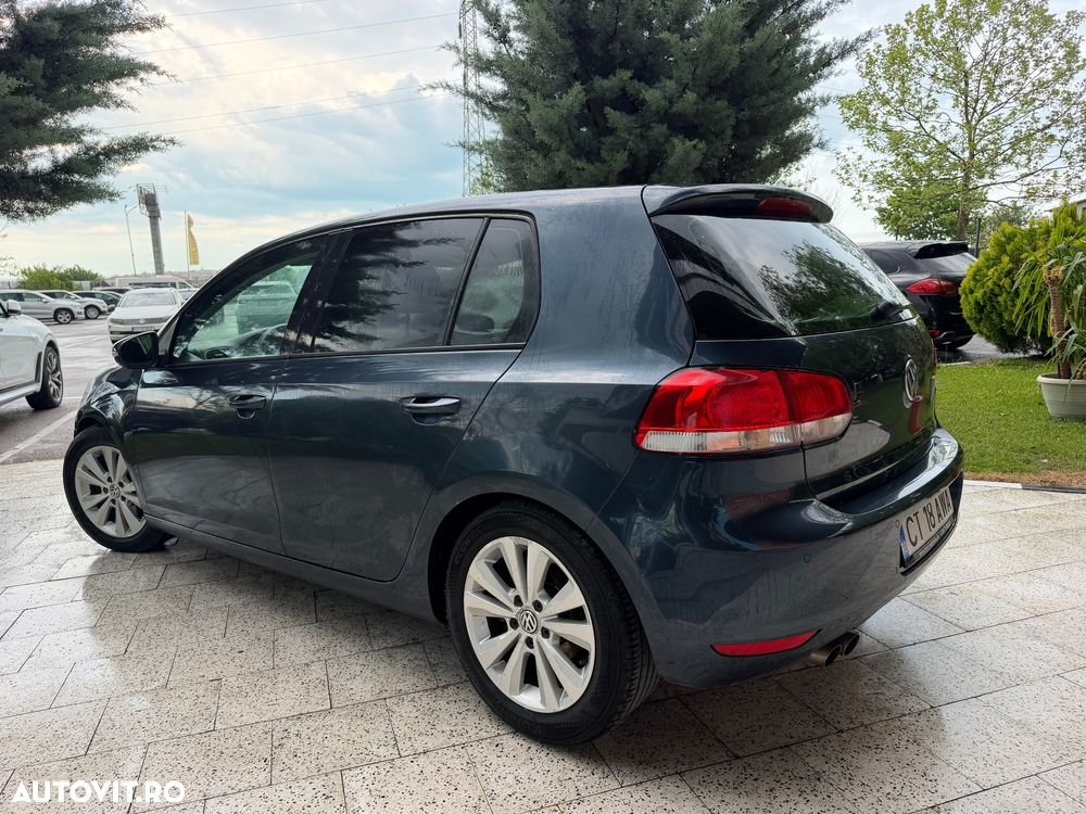 Volkswagen Golf 2.0 TDI Highline - 5