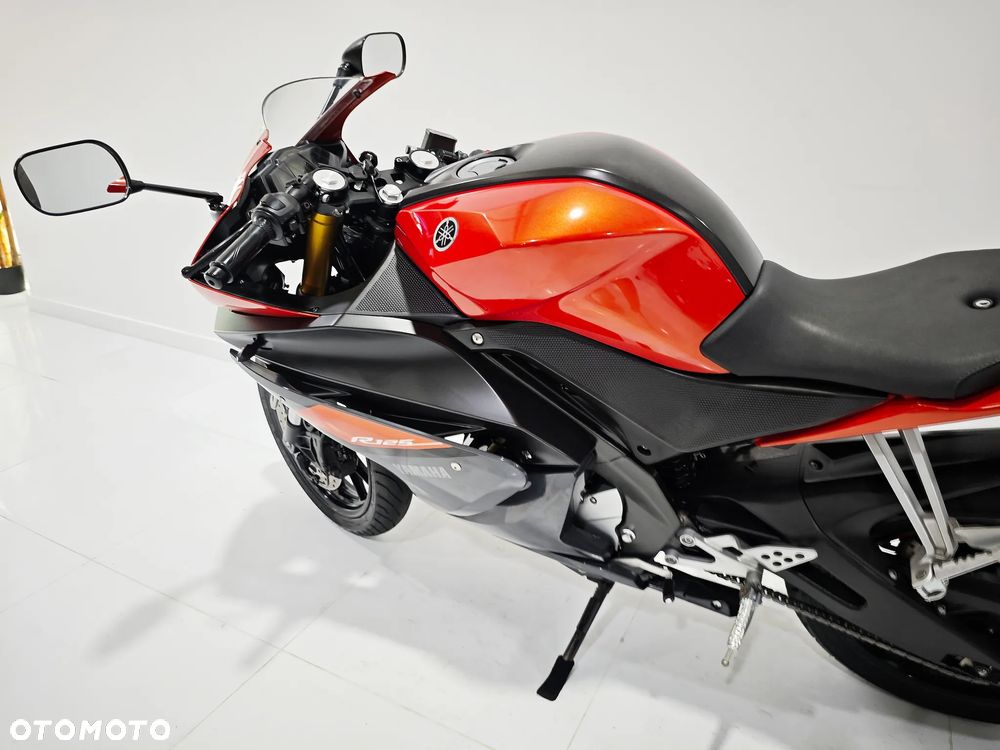 Yamaha YZF - 10