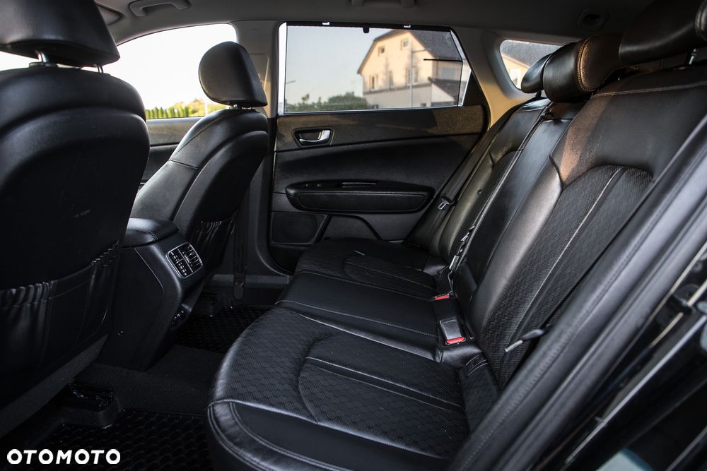 Kia Optima Sportagon 2.0 GDI Attract - 31