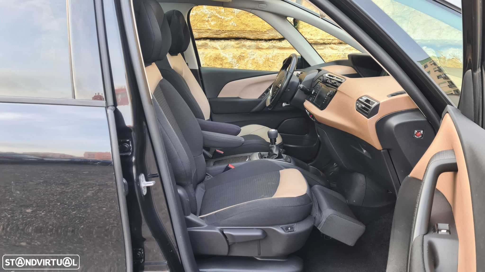 Citroën C4 Grand Picasso 1.6 BlueHDi Exclusive - 31