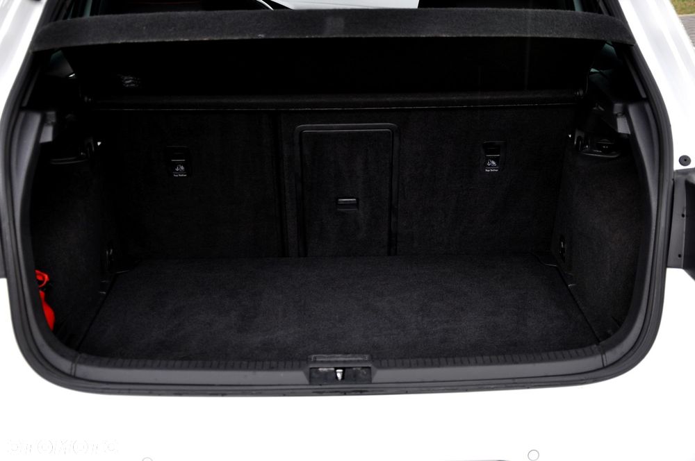 Volkswagen Golf 2.0 TSI BMT GTI - 28