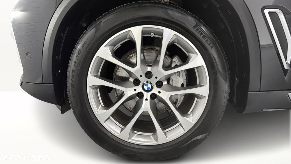 BMW X5 xDrive40i mHEV - 21