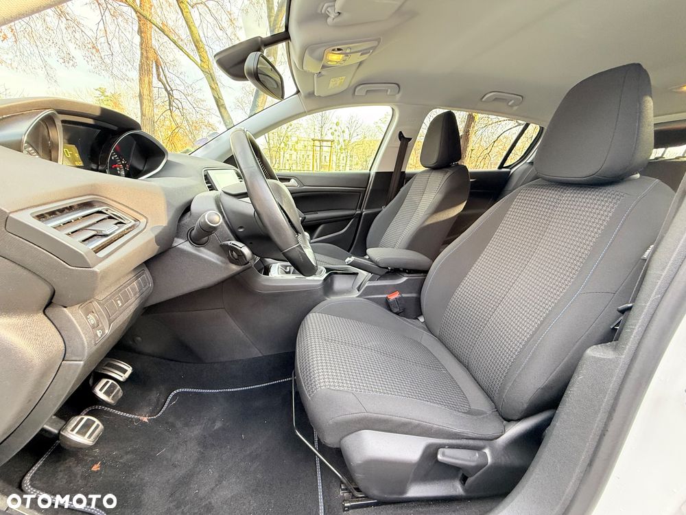 Peugeot 308 PureTech 110 Stop & Start Style - 27