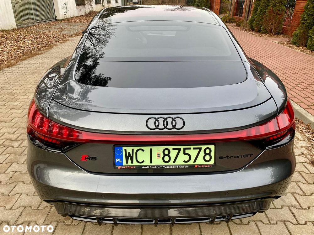 Audi RS e-tron GT quattro - 13