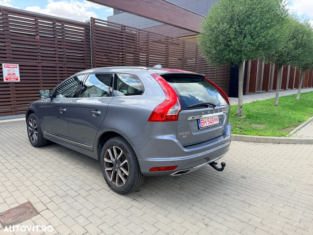 Volvo XC 60 D4 Geartronic RDesign - 14