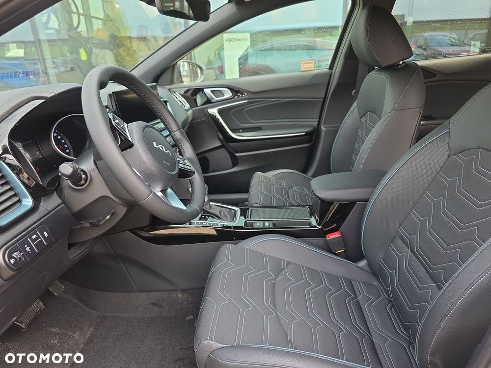 Kia XCeed 1.6 T-GDI Tribute DCT - 12