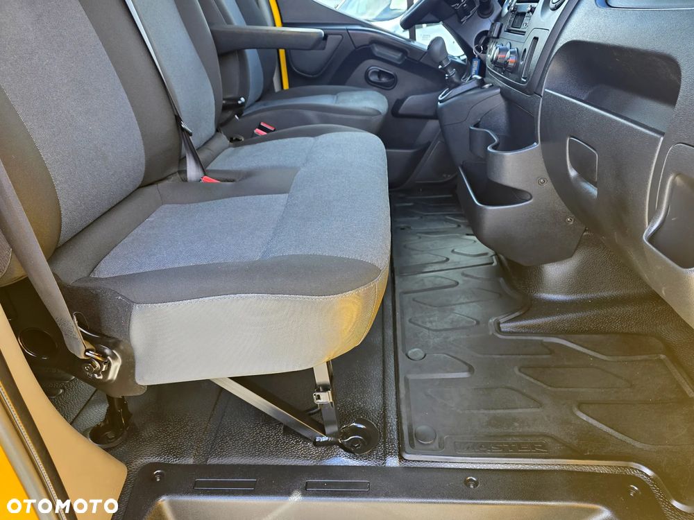 Renault MASTER 2,3 DCI 145 KONNA DOKA BRYGADÓWKA 7 OSOBOWA KLIMA WEBASTO SKRZYNIA 3,4M 150T/KM PRZEBIEGU GWARANCJA BLIŻNIAKI DO 3,5T - 22