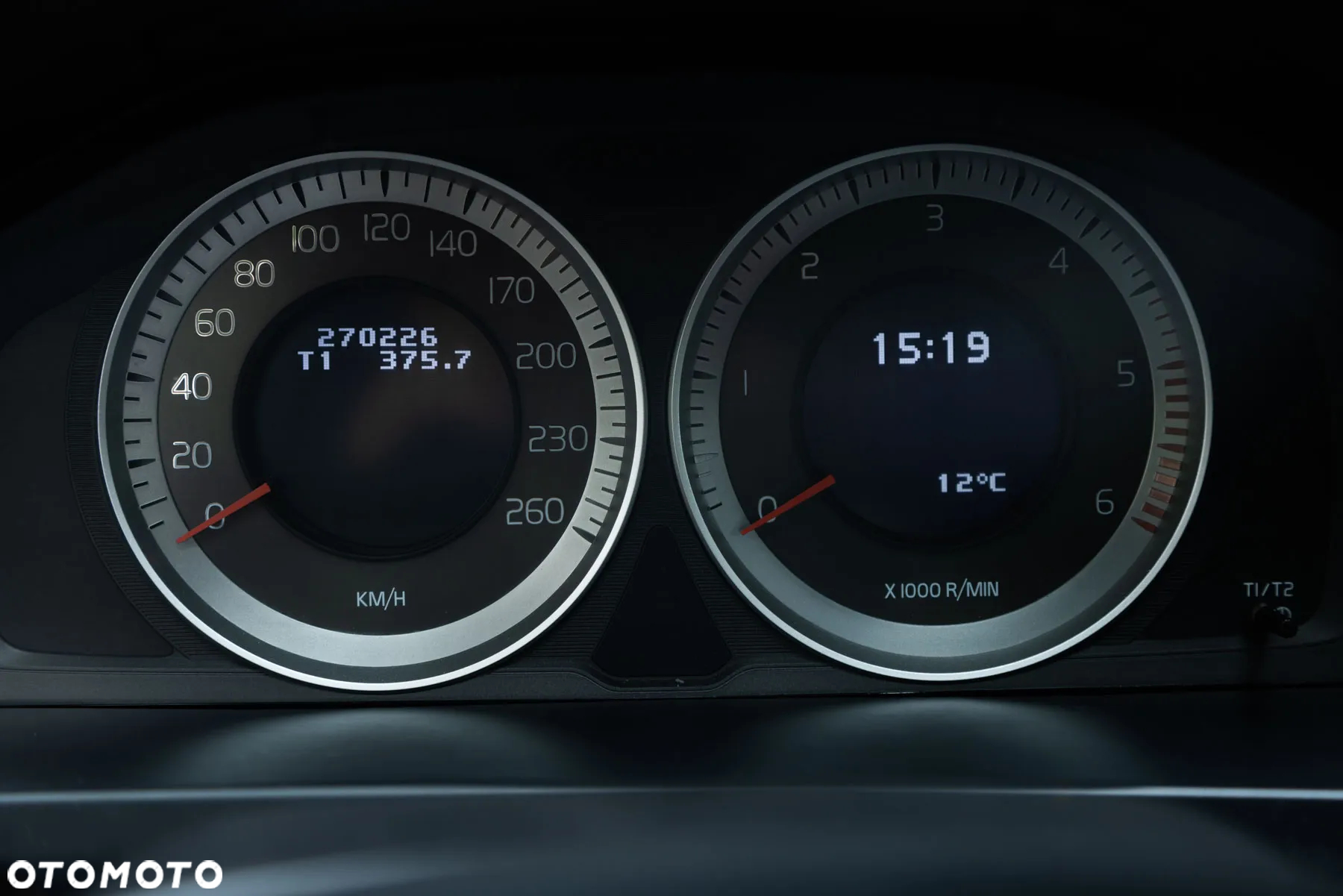 Volvo V60 D5 AWD Geartronic Summum - 9