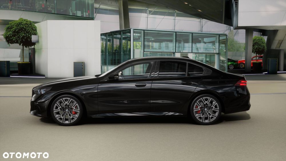 BMW Seria 5 520d xDrive mHEV M Sport - 3