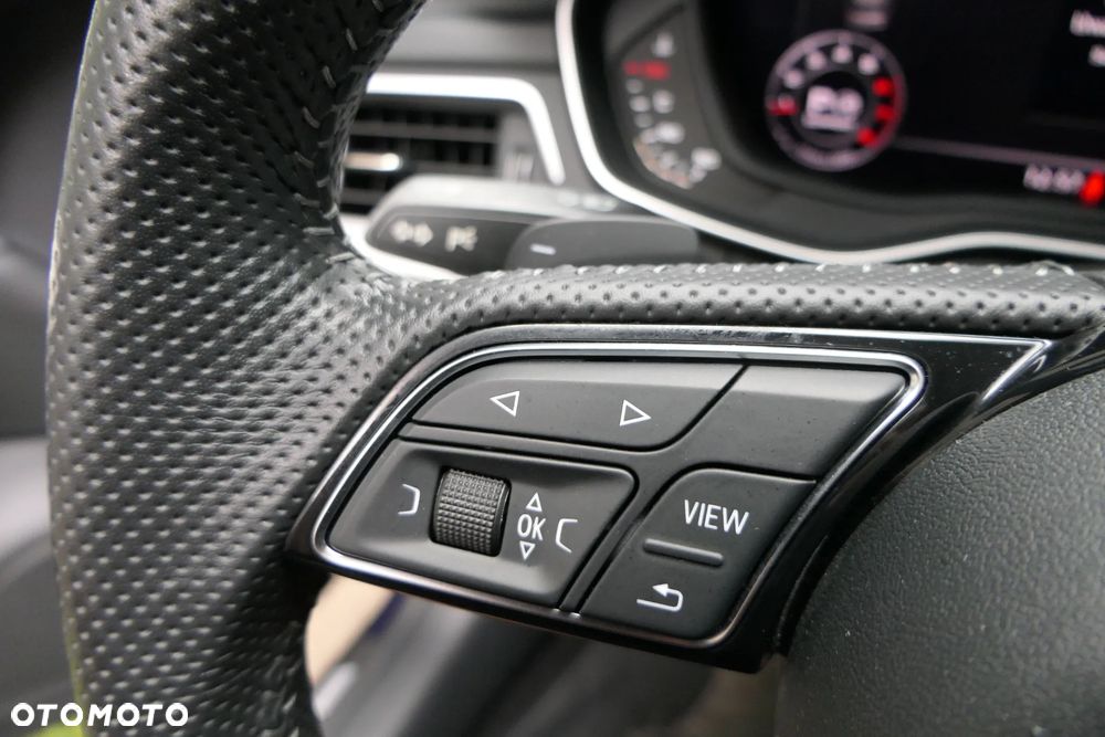 Audi A4 Avant 2.0 TFSI ultra S tronic sport - 29