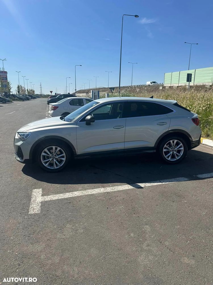 Audi Q3 2.0 35 TDI S tronic - 9