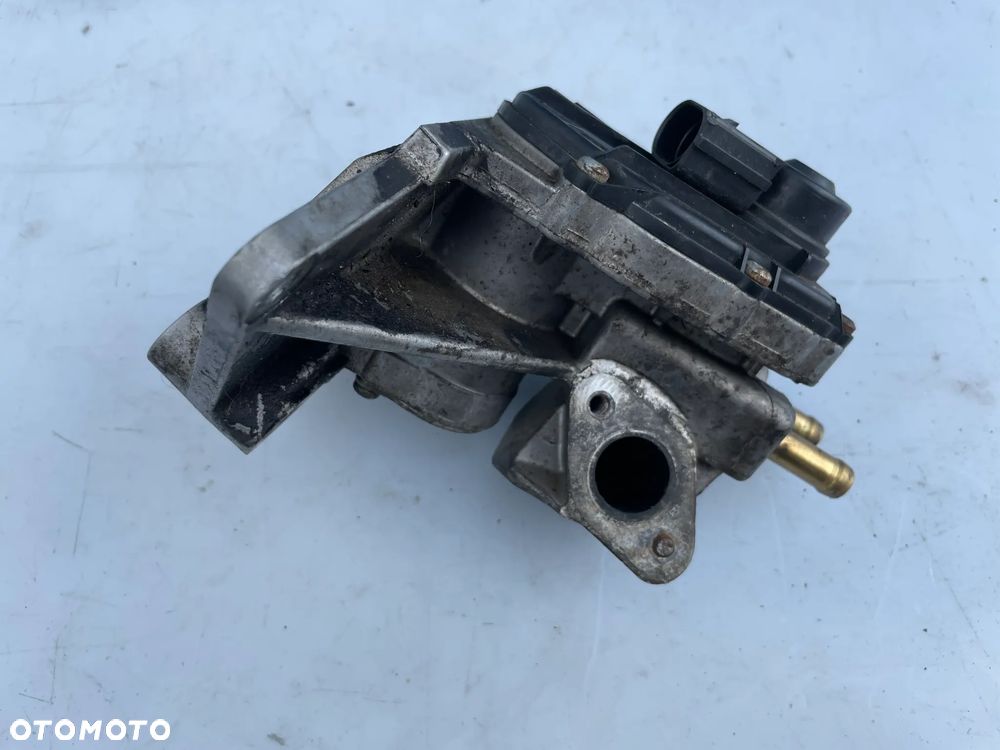 Zawór EGR Audi A3 8P GOLF V 2.0 FSI 06D 127 026 J - 2