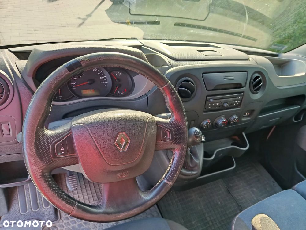 Renault Master - 15