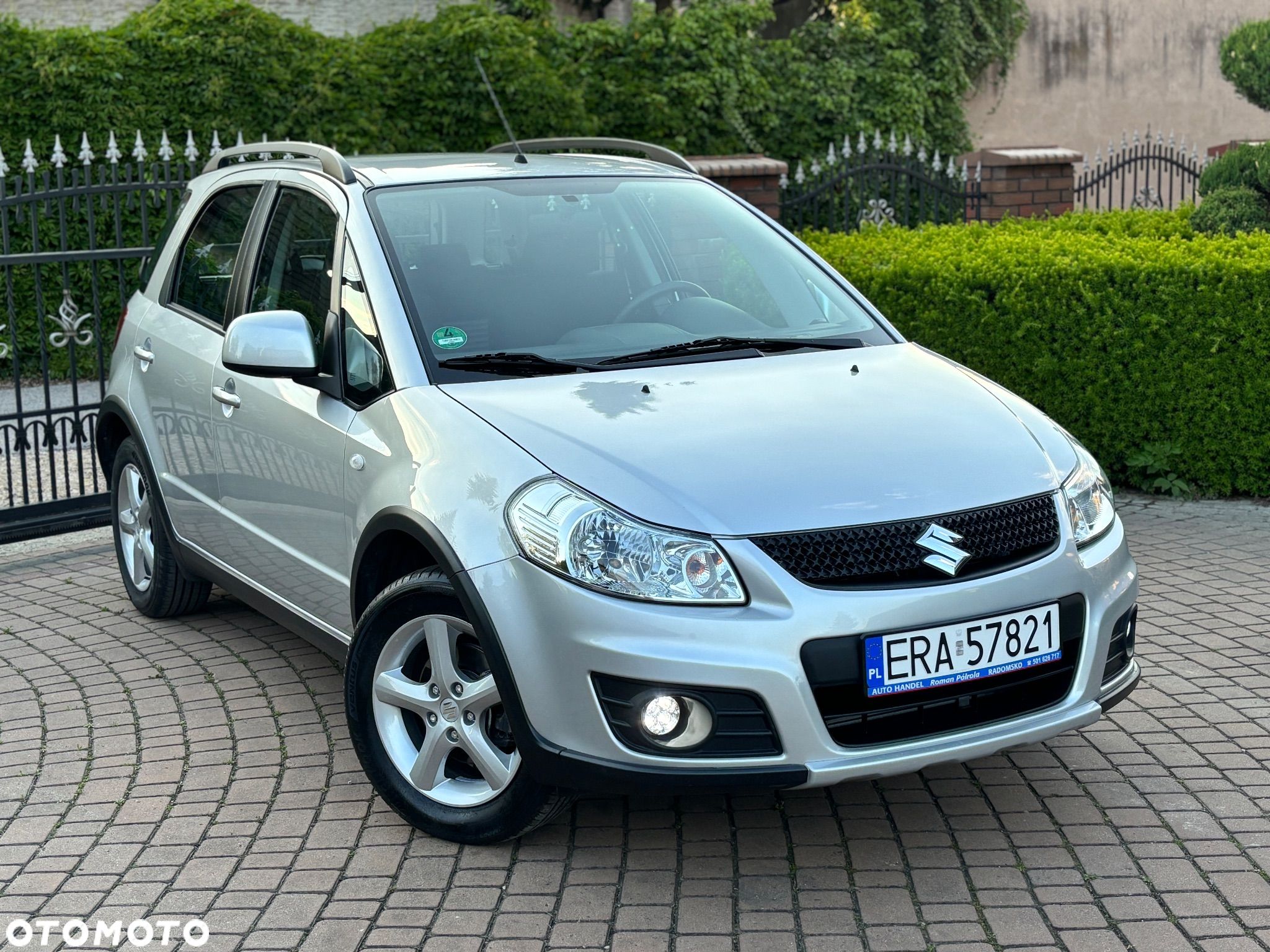 Suzuki SX4 1.6 Comfort Plus - 1