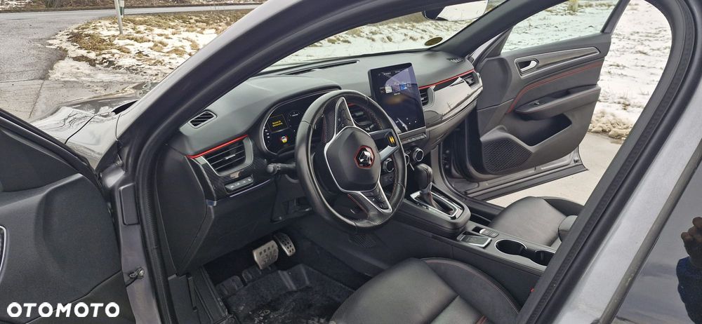 Renault Arkana TCe Mild Hybrid 160 EDC R.S LINE - 12