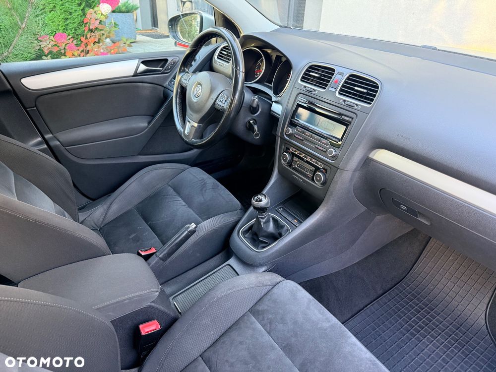 Volkswagen Golf 1.4 TSI Highline - 29
