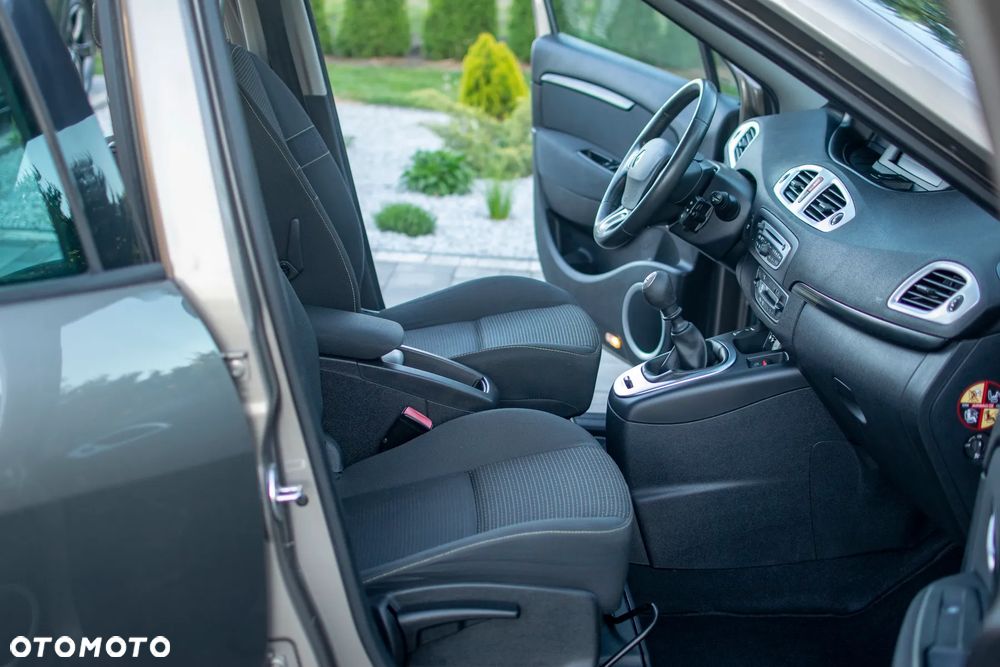Renault Scenic - 37