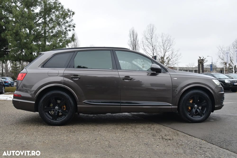 Audi Q7 - 9