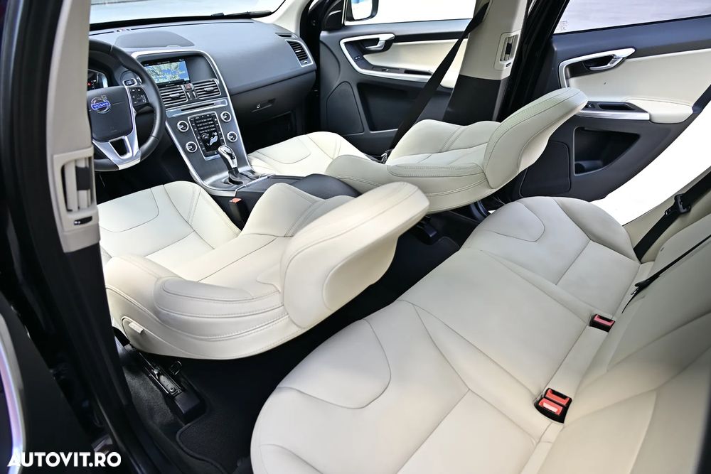 Volvo XC 60 D4 AWD Geartronic Summum - 18