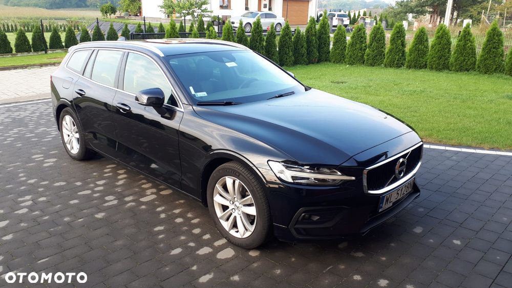 Volvo V60 D3 Momentum Pro - 1