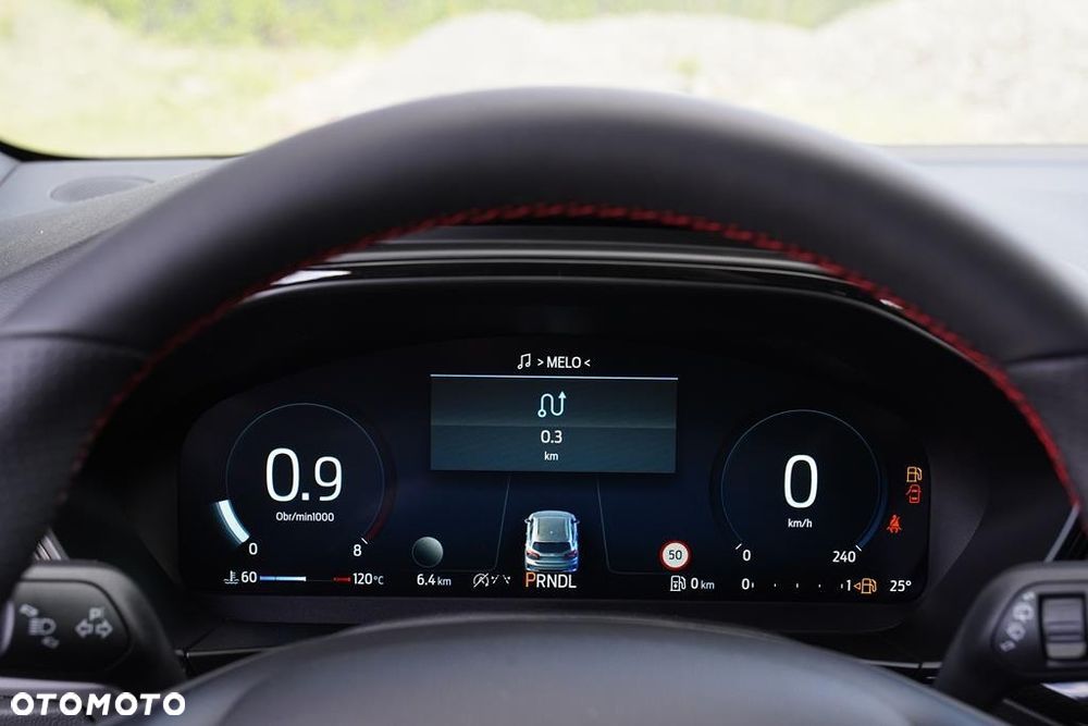 Ford Focus 1.0 EcoBoost mHEV ST-Line X - 15