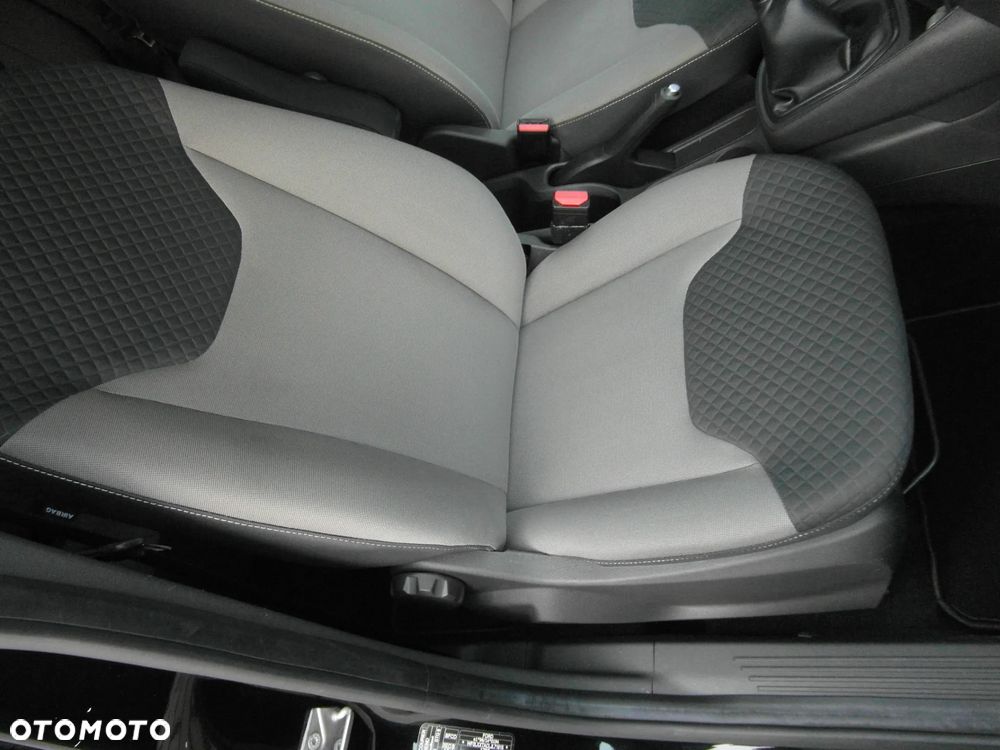 Ford Tourneo Courier 1.0 EcoBoost S&S Trend - 19