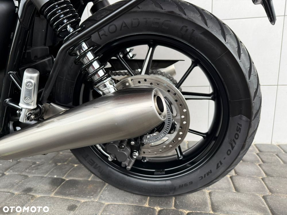 Triumph Street Twin - 20