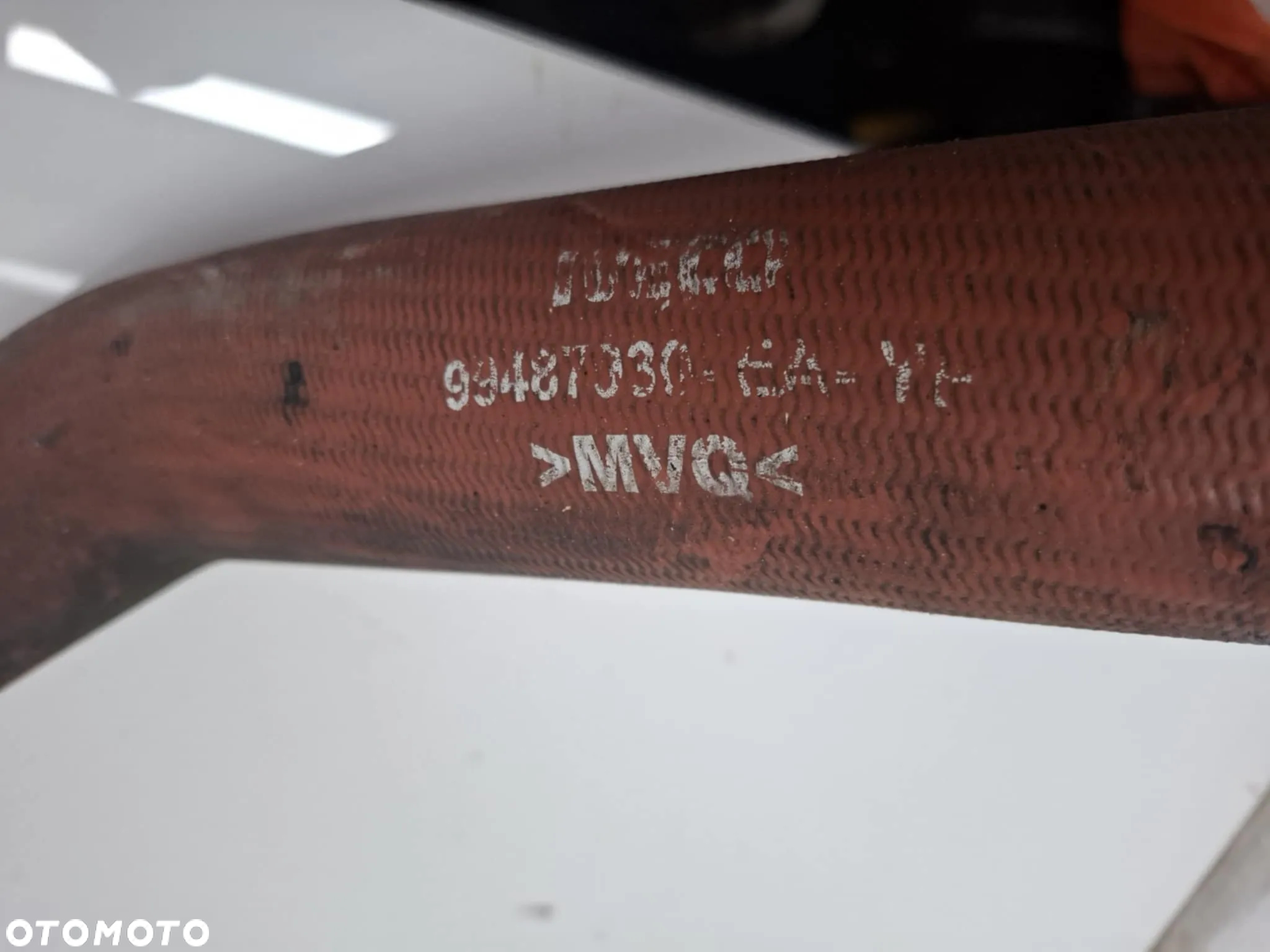 PRZEWÓD POWIETRZA INTERCOOLERA RURA WĄŻ IVECO DAILY 99-06 2,8 - 2