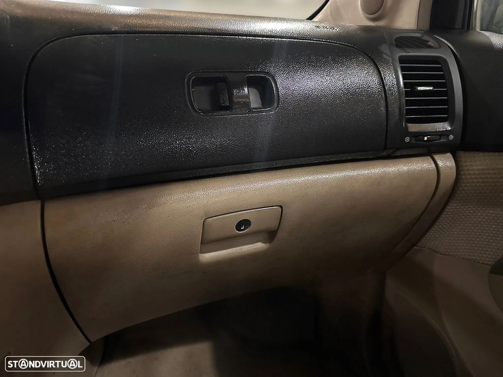 KIA Carnival  Grand Carnival II (VQ) 2.9 CRDi Diesel 185cv-136kW 2006 - 2015 Ref. Motor:J3(CRDi) para peças - 9