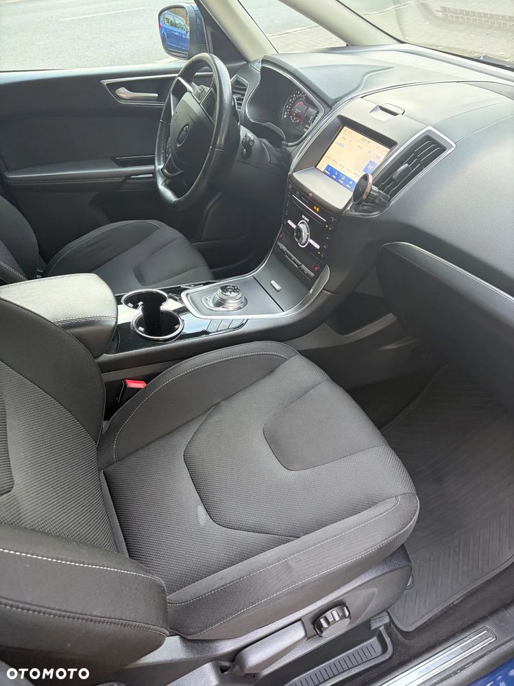 Ford S-Max 2.0 EcoBlue Titanium - 13