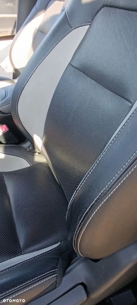 Toyota Avensis 1.8 Prestige - 8