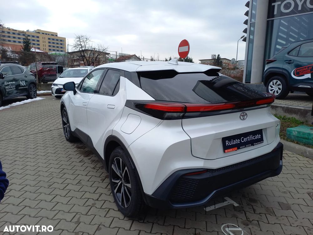 Toyota C-HR - 5