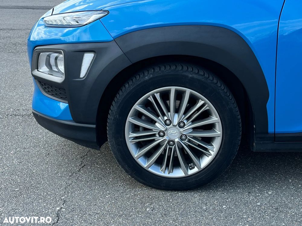 Hyundai KONA - 27