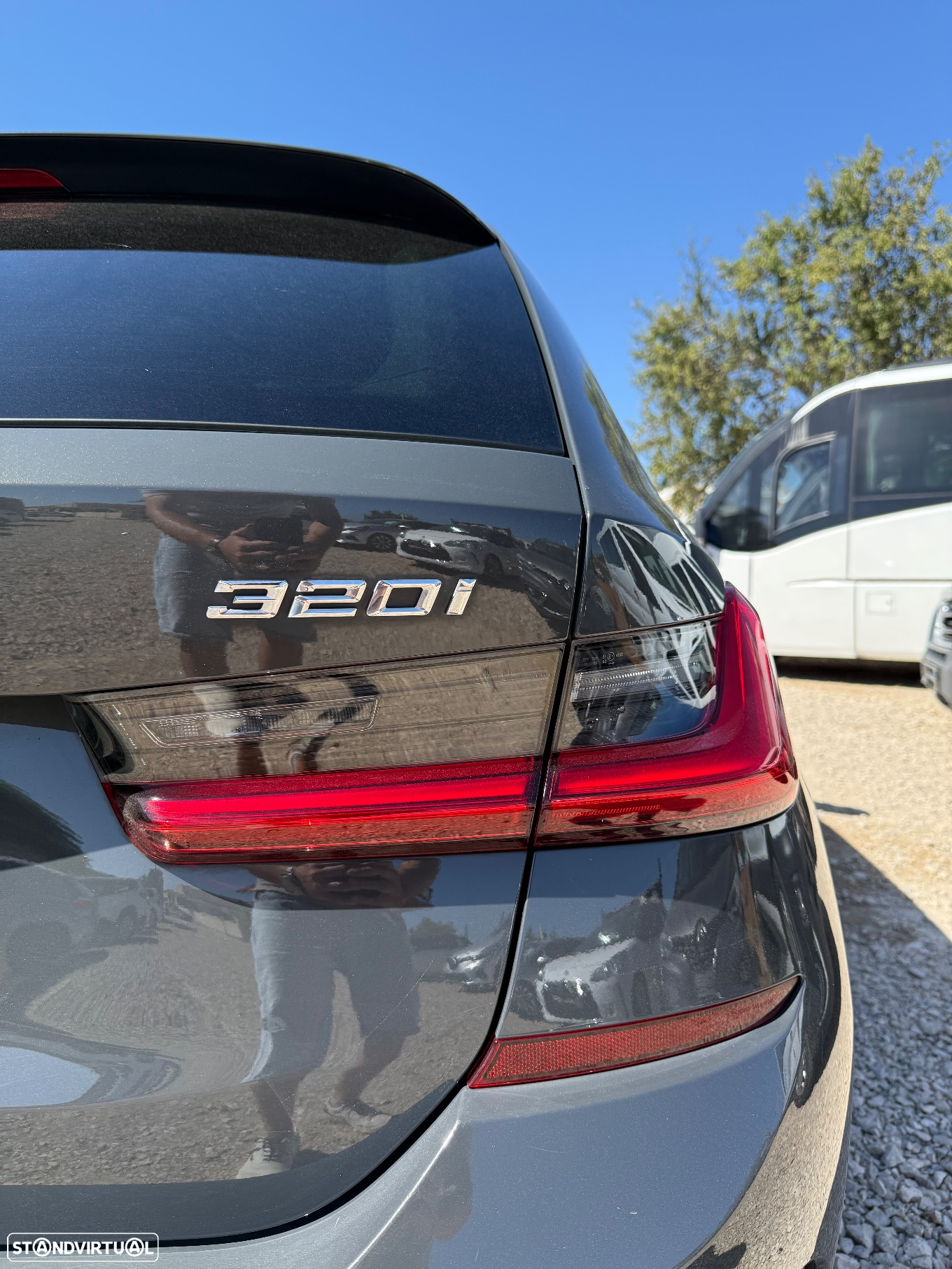 BMW 320 i Touring Pack M Shadow Auto - 2