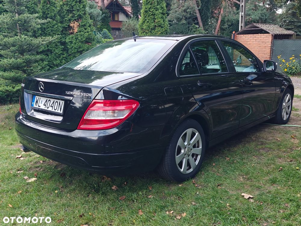 Mercedes-Benz Klasa C 200 Kompressor Classic - 4