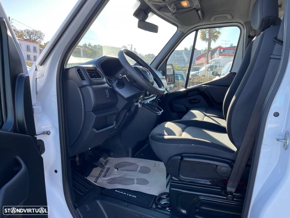 Renault Master MASTER III 2.3 DCI 165 RWD (163CV) - 9