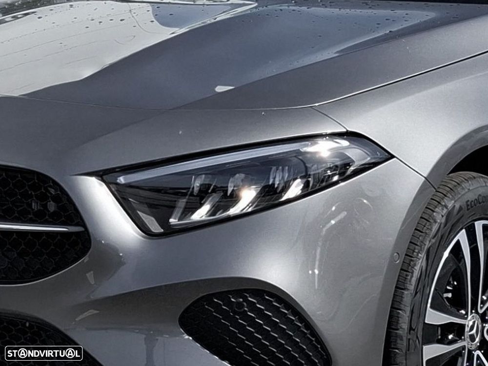 Mercedes-Benz A 250 e - 3