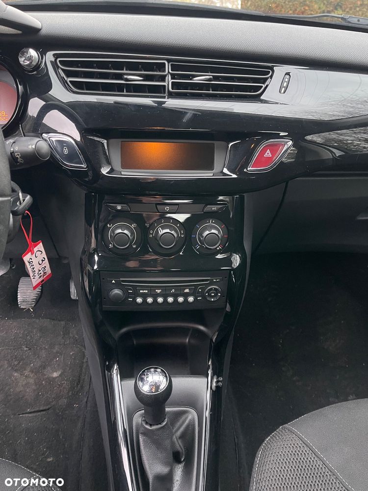 Citroën C3 Pure Tech (VTi) 82 Exclusive - 13