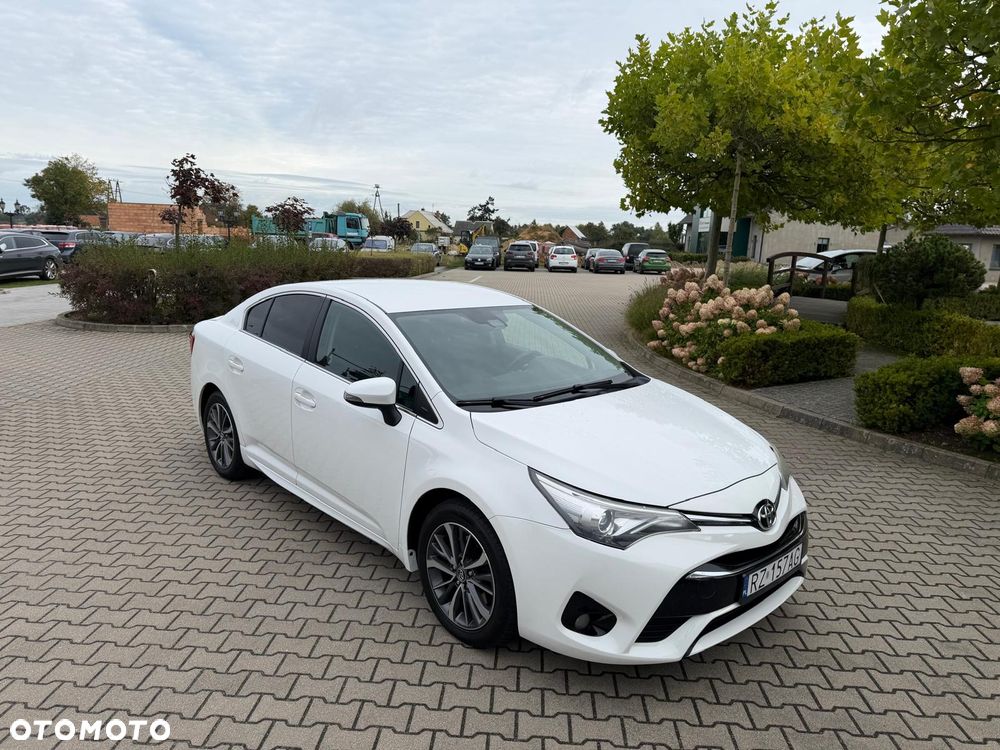 Toyota Avensis 2.0 D-4D Active Business - 22