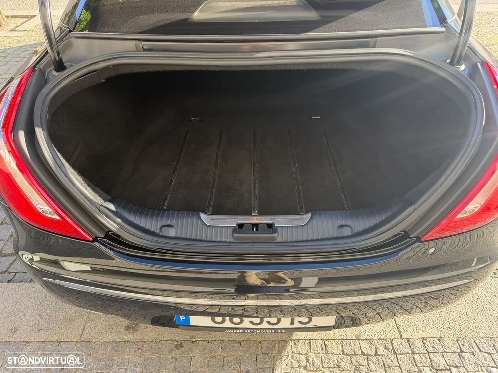 Jaguar XJ 3.0 D V6 Premium Luxury - 31
