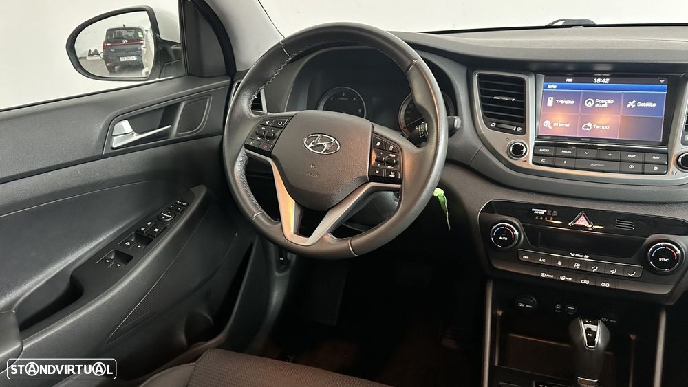 Hyundai Tucson 1.7 CRDi Executive DCT - 13