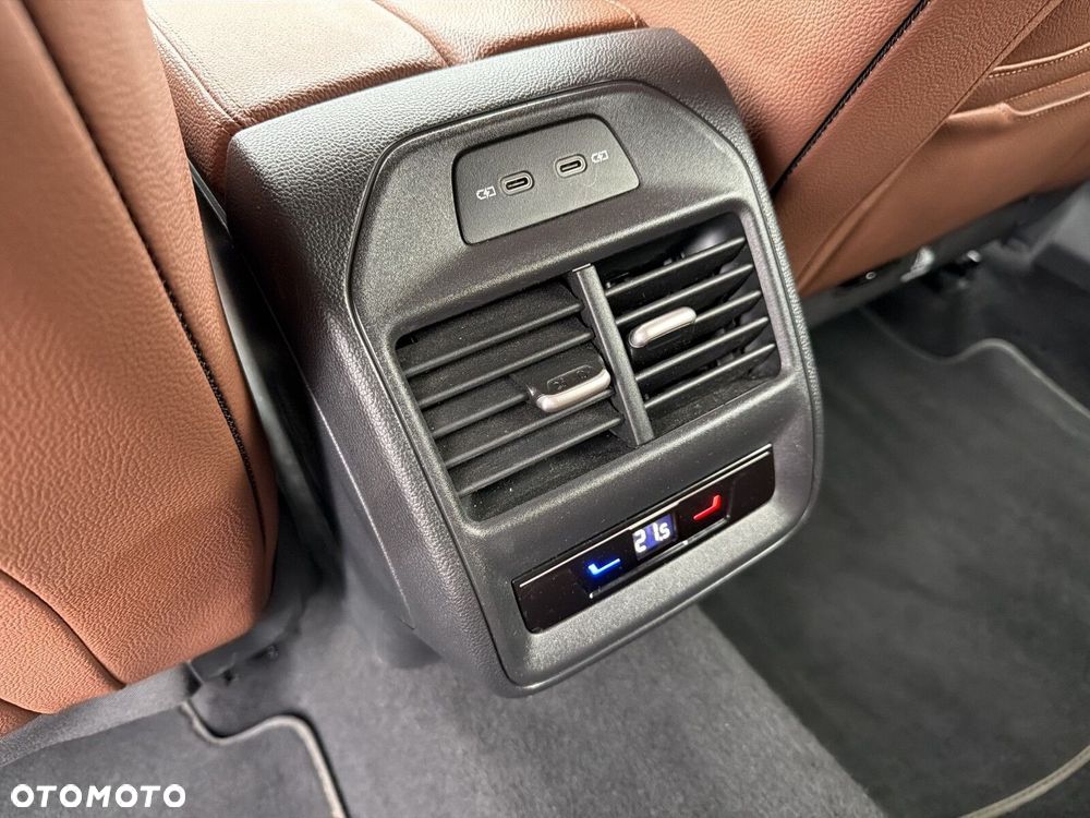 Skoda Superb - 36