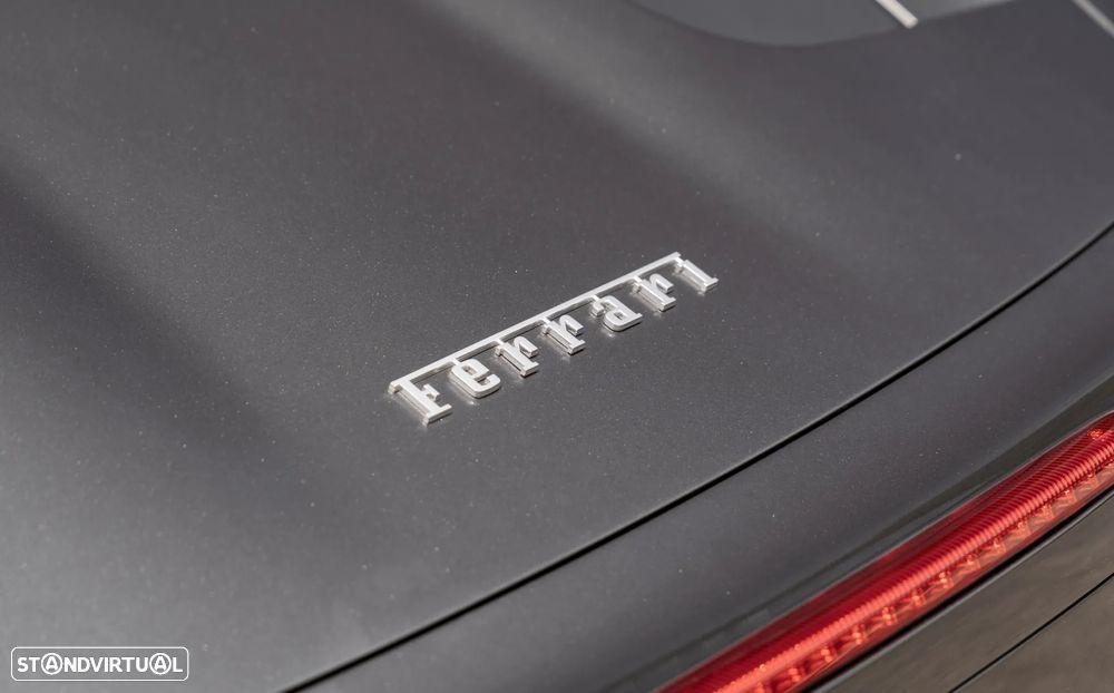 Ferrari 458 Spider - 14