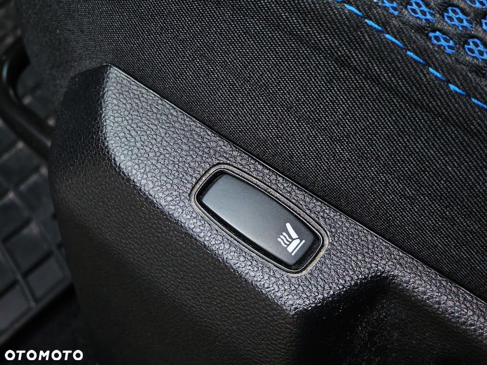 Dacia Duster 1.0 TCe SL Celebration - 14