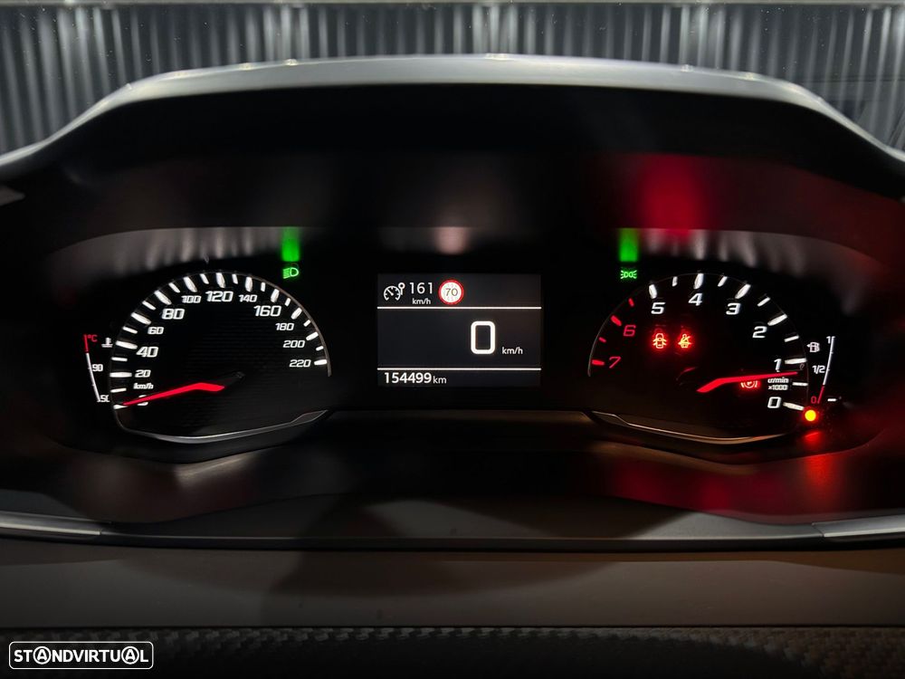 Peugeot 208 1.2 PureTech Active - 18