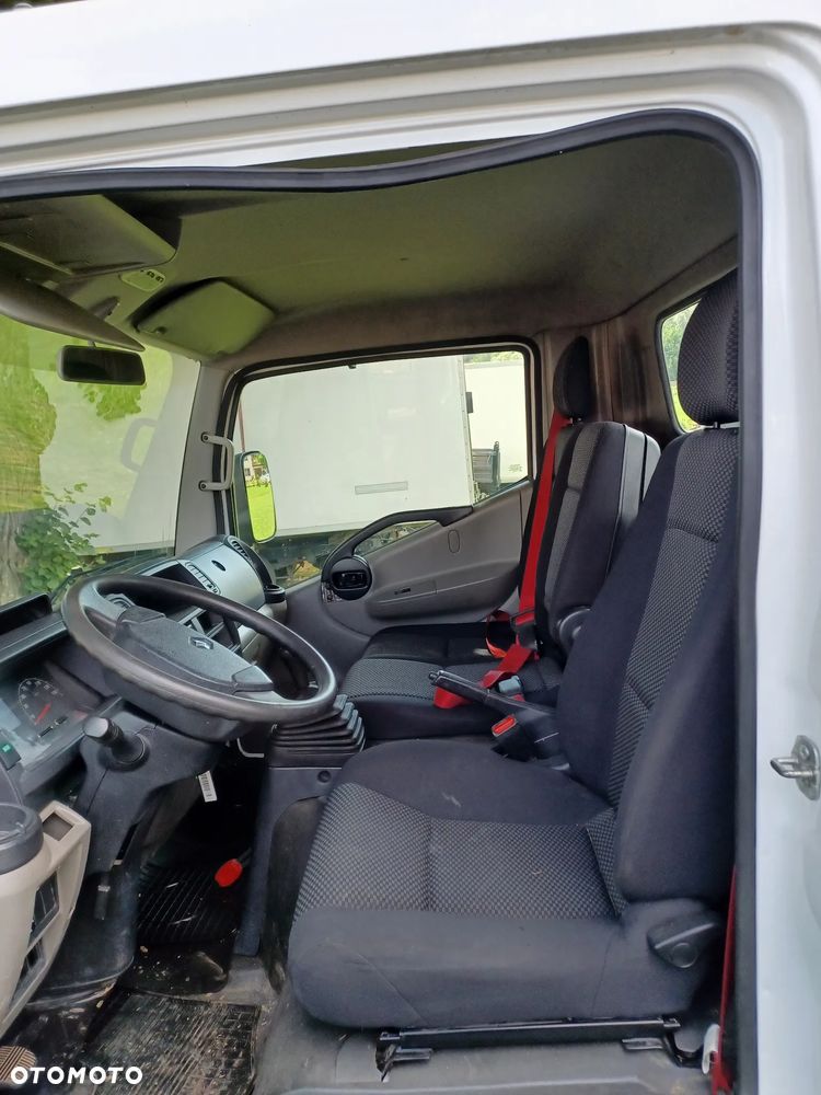 Renault Maxity - 14