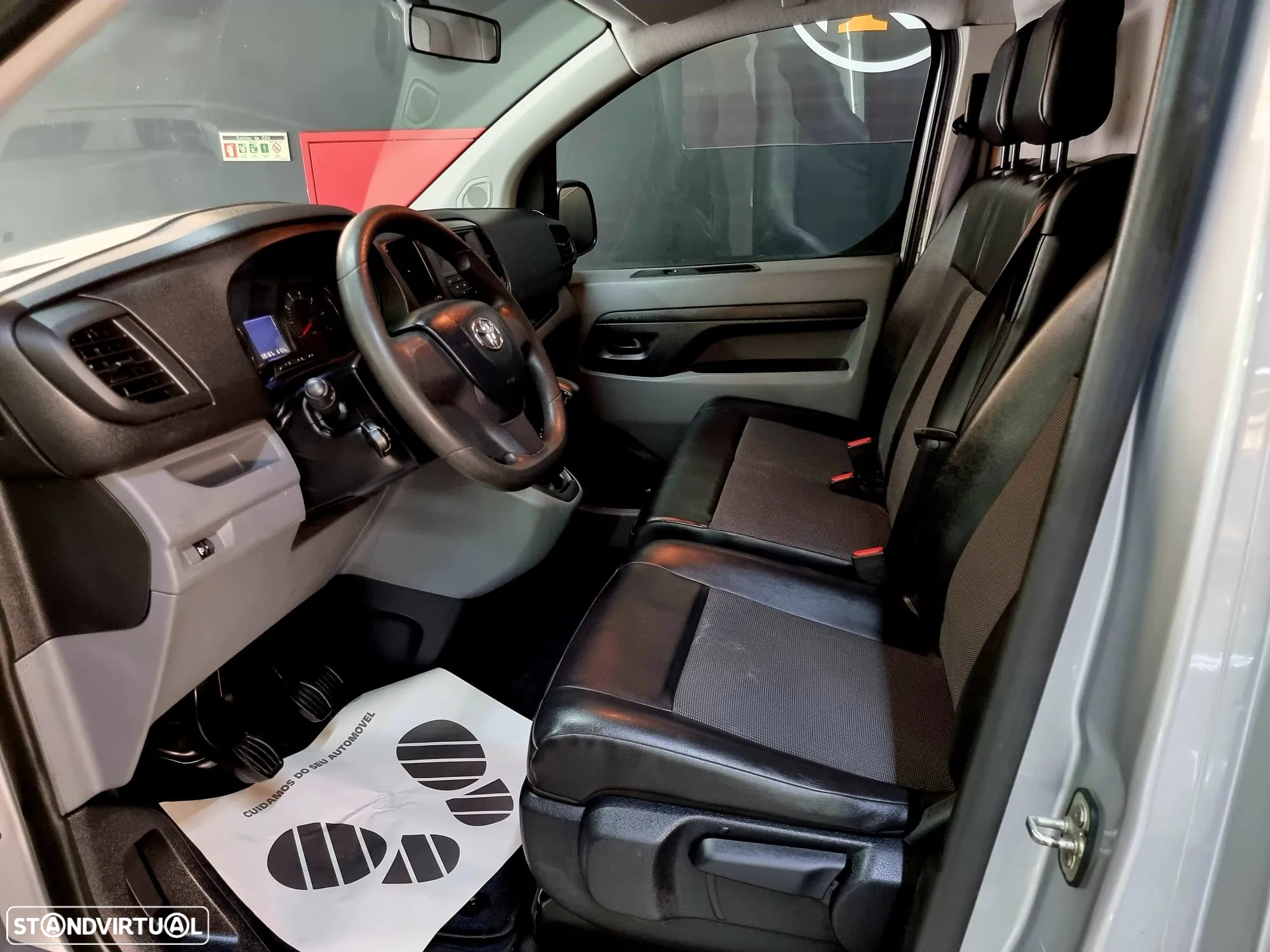 Toyota PROACE  1.6 D 4D 3 LUGARES L 1 - 17