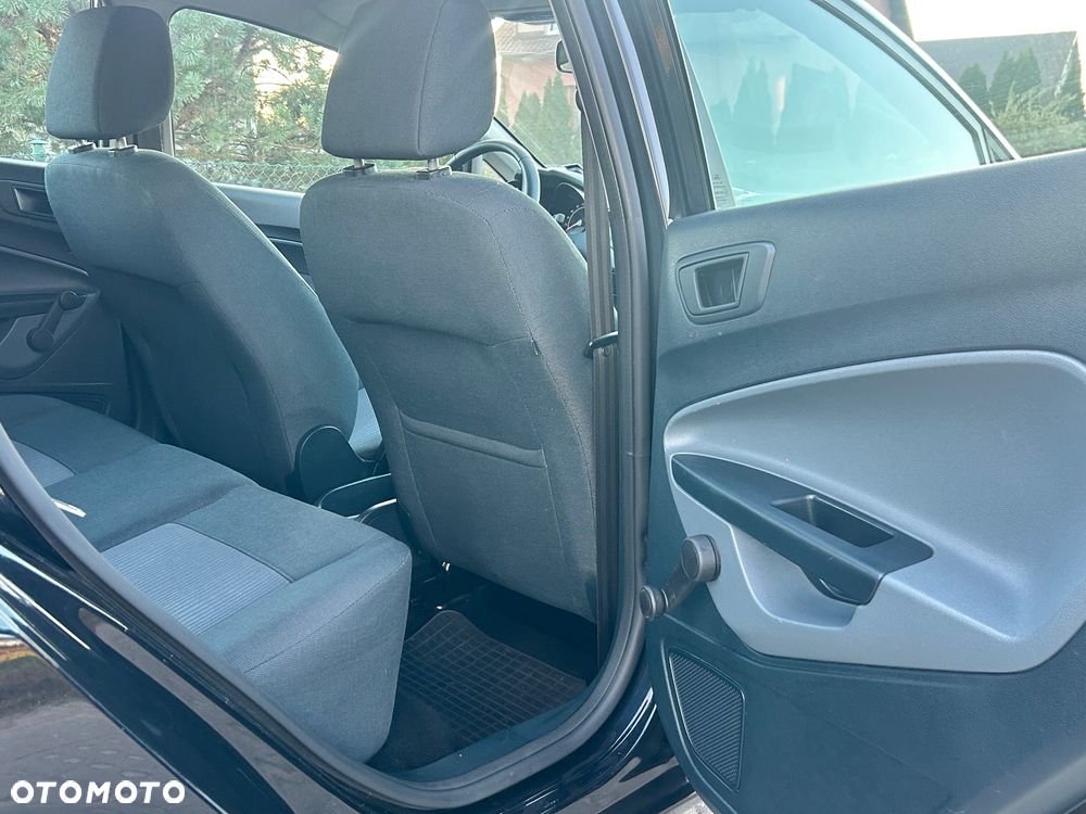 Ford Fiesta 1.25 Celebration - 21