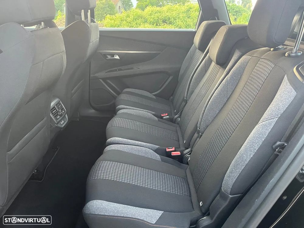 Peugeot 5008 1.5 BlueHDi Active Pack EAT8 - 43